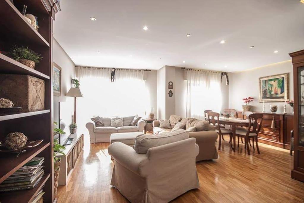 Apartamento + Parking En El Centro De Картахена Экстерьер фото
